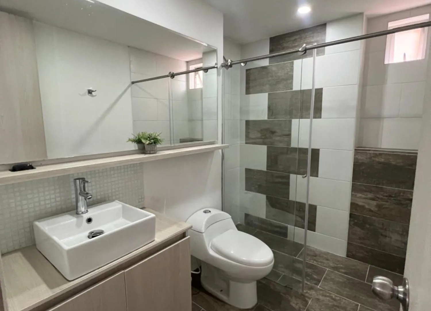 Apartamento Espectacular 3-4 Habitaciones Sabaneta 0*,  Colombia